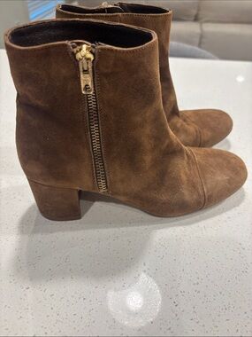 J.Crew Brown Suede Ankle Boots Size 5.5 - Classic Fall Booties Brown